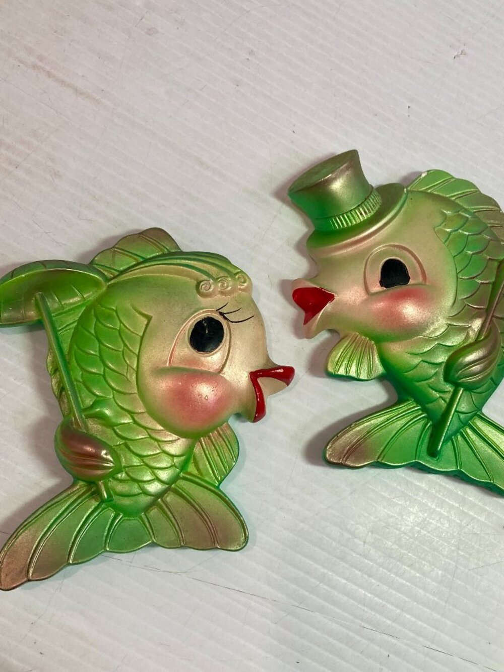 Vintage 1969 Miller Studio Chalkware Fish Wall Plaques  Top Hat Umbrella MCM 6"